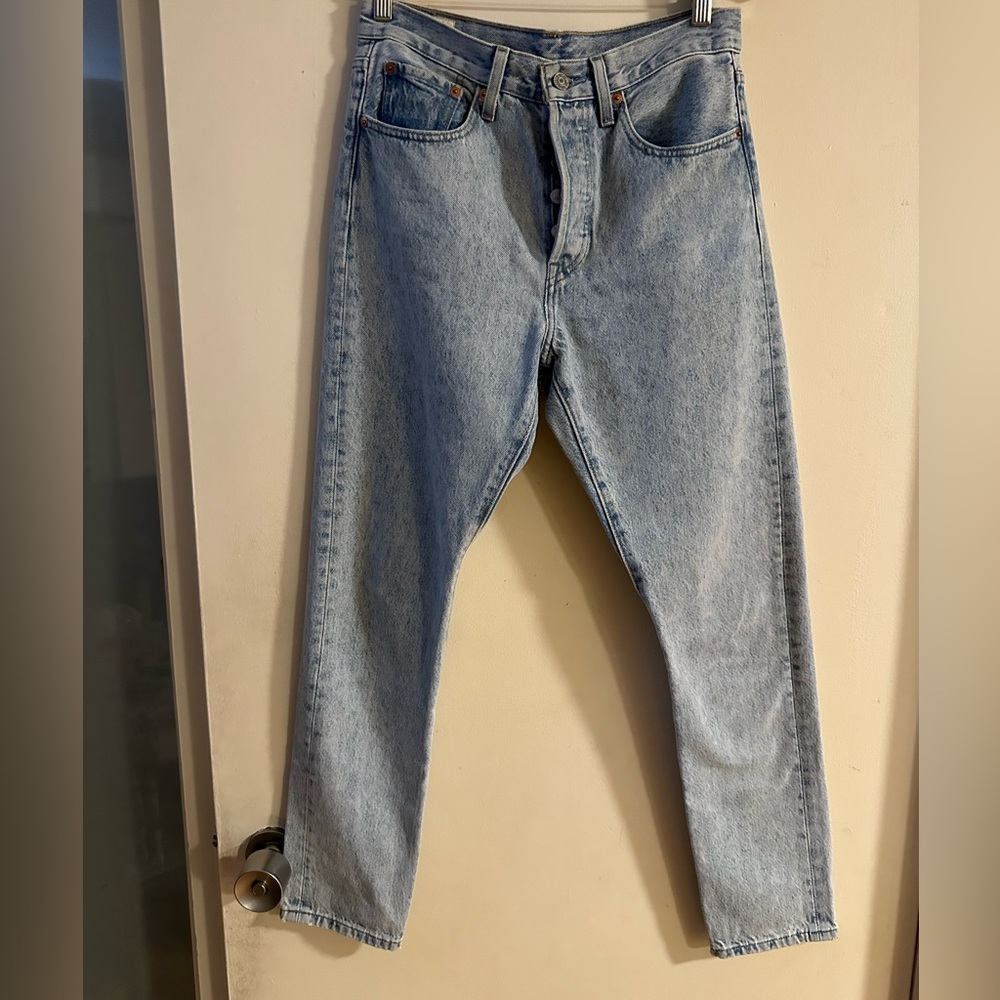 Levi’s 501 Skinny Jeans Size 27x28 Light Blue Wash Denim